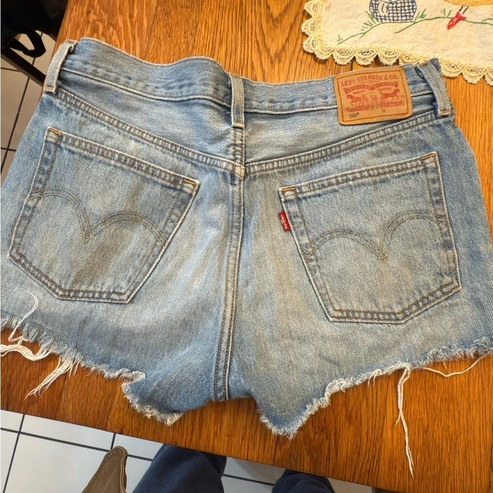Levi's Light Blue Jean Cut-offs W 29‎